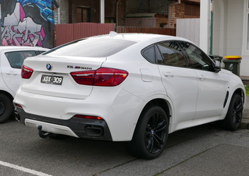 Sprężyna tylna lewa BMW X6 F16